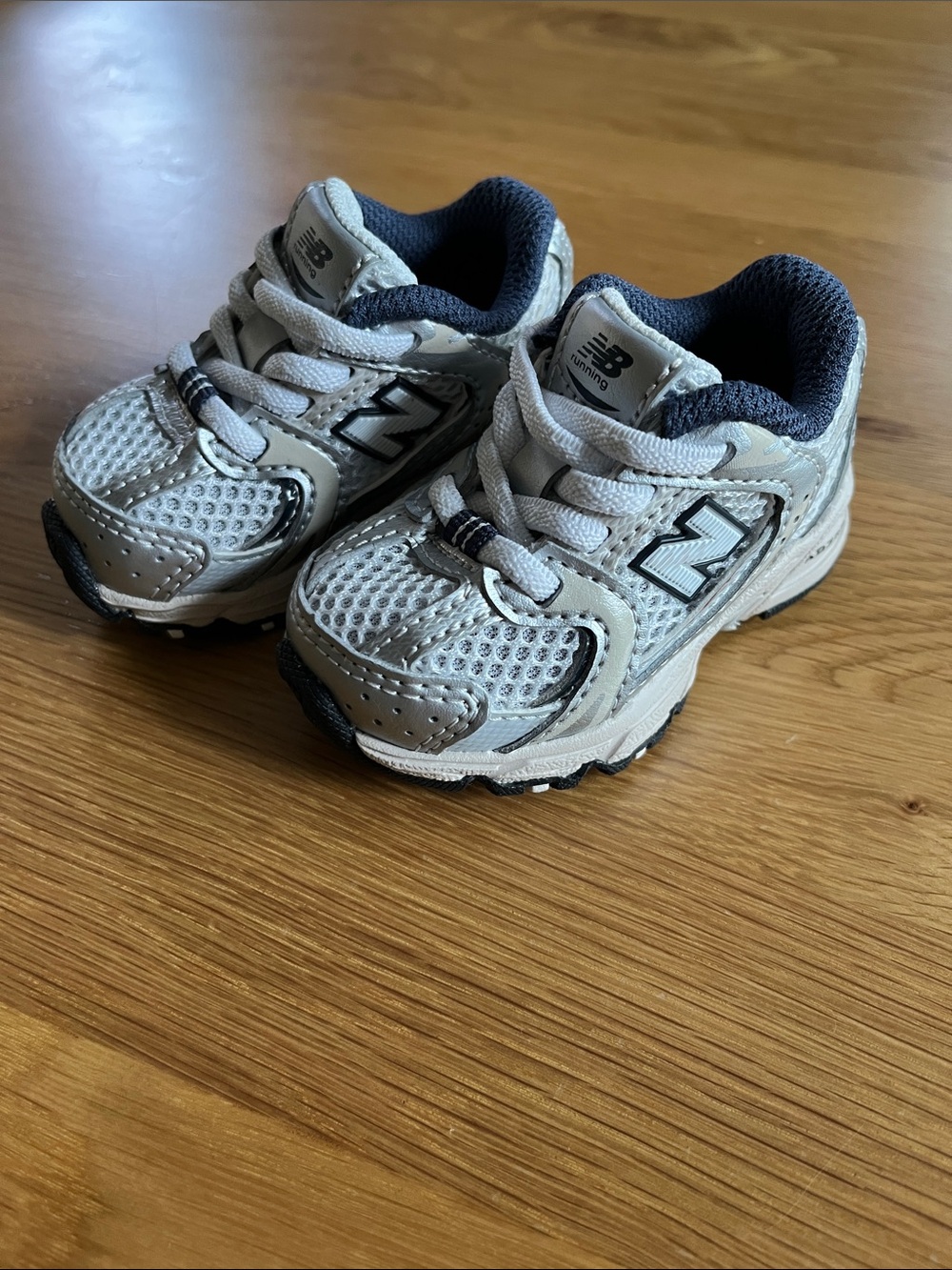 New Balance Kids 530 Silver and Navy Sneakers